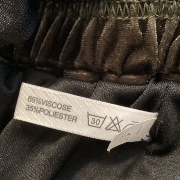 Chic Brown Midi Skirt - Picture 6 of 6